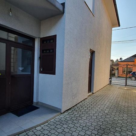 Apartments Spring Čačak Dış mekan fotoğraf