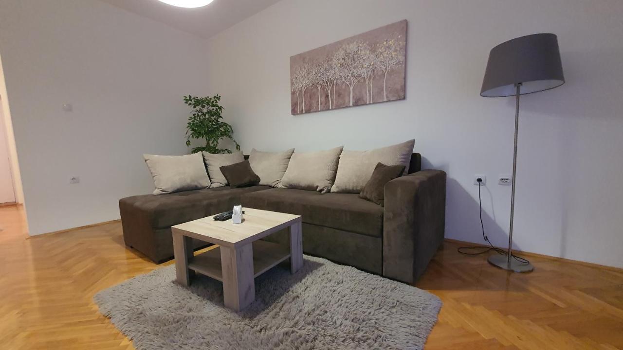 Apartments Spring Čačak Dış mekan fotoğraf