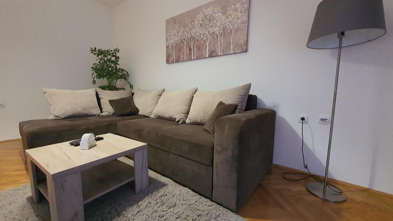 Apartments Spring Čačak Dış mekan fotoğraf